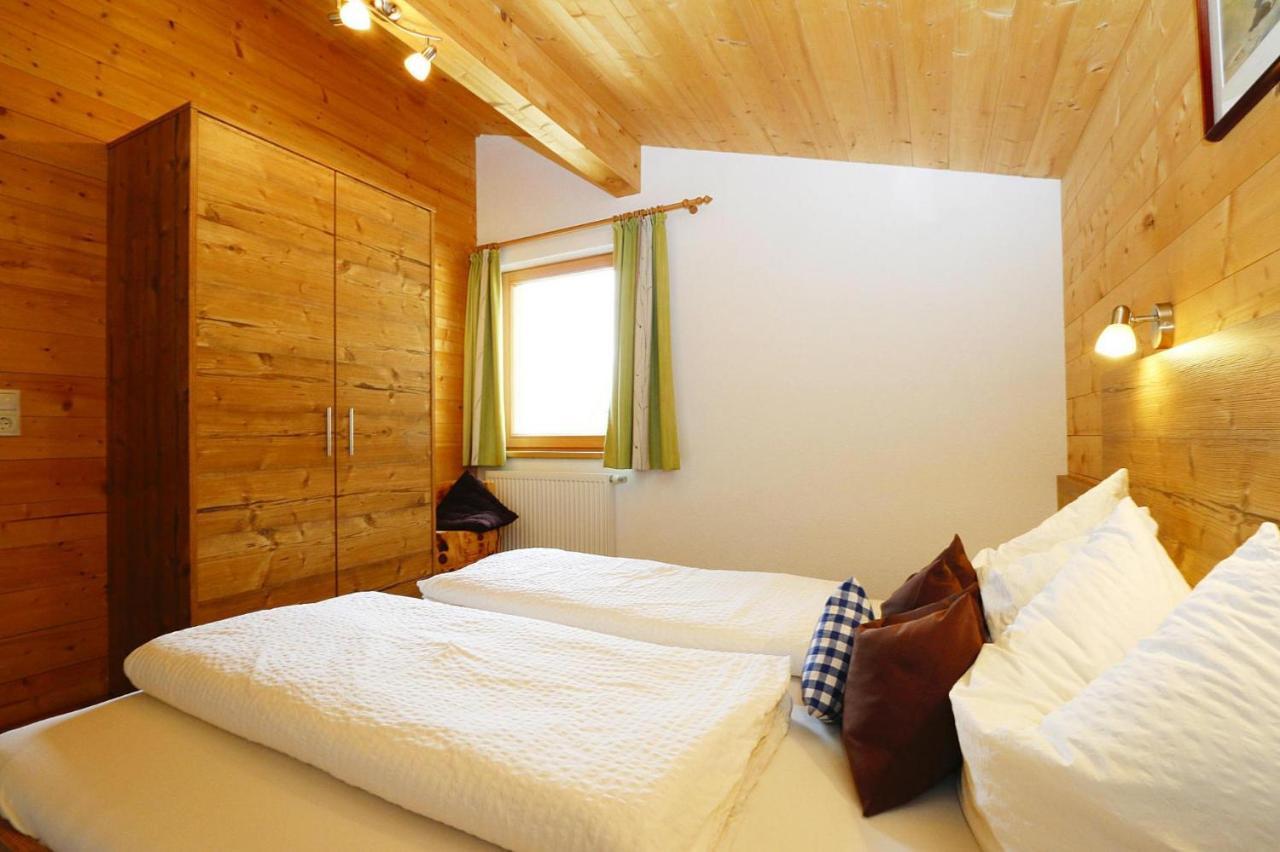 Semi-Detached House, Zell Am Ziller Villa Ngoại thất bức ảnh